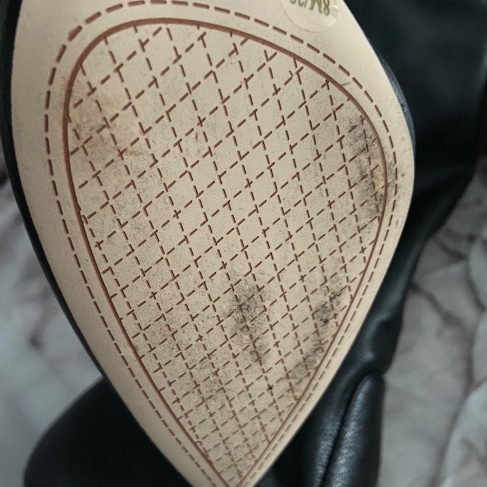 Jessica Simpson boots - Picture 9 of 10